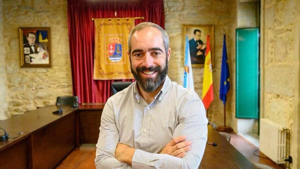 Julián Bustelo, alcalde de Rianxo.