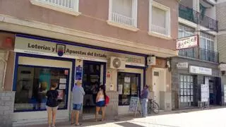 La Lotería Nacional deja un primer premio en Dolores