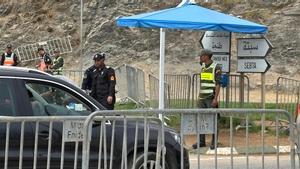 Marruecos multiplica la presencia de fuerzas de seguridad en la frontera con Ceuta