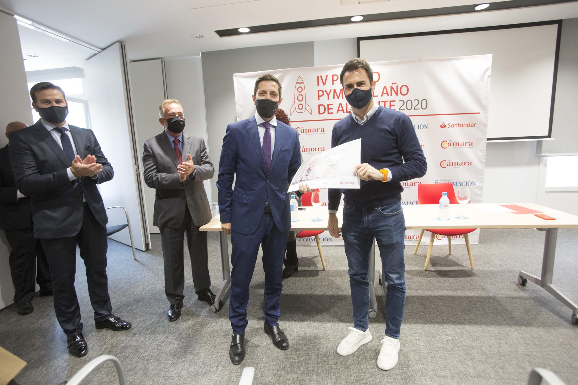 La Cámara y el Santander premian a FacePHI como mejor PYME del año 2020