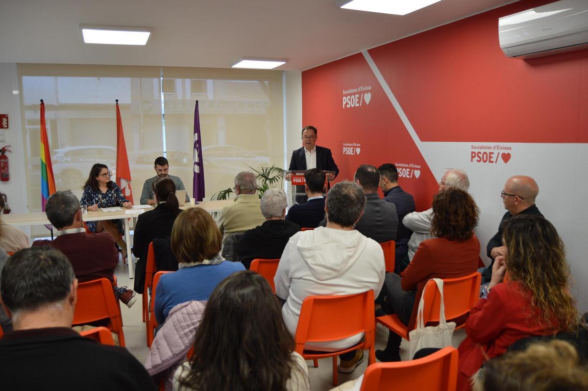 Imagen del comité insular.