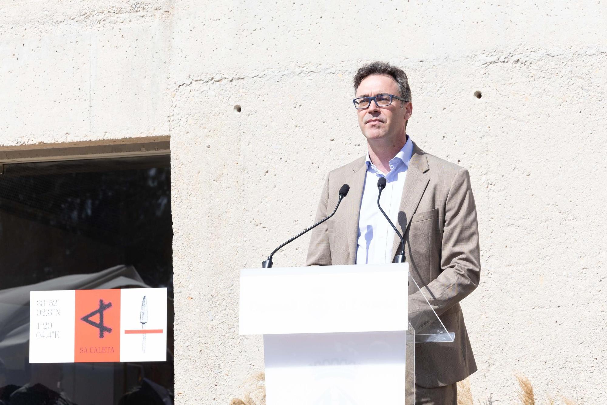 Apertura del Yacimiento Fenicio de Sa Caleta