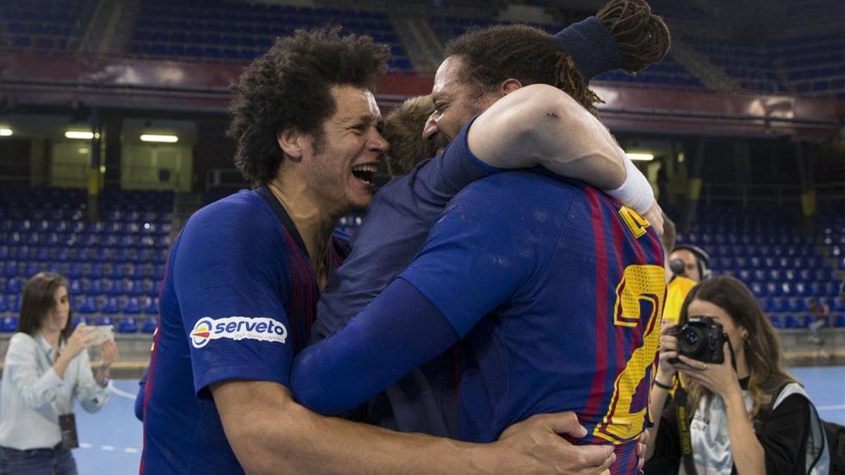 El Barça Lassa celebró el título liguero el mes pasado en el Palau