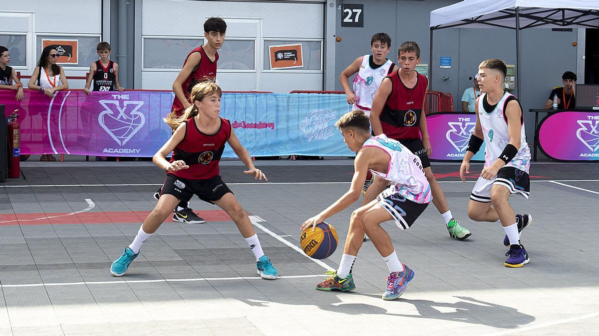 Montmeló (Barcelona). 18.07.2026 Graviteo 2026. Pruebas clasificatorias de basket 3x3 que se celebran en el Circuit de Catalunya en Montmeló. Fotografía de Jordi Cotrina