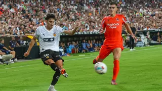 El primer objetivo de André Almeida tras su renovación
