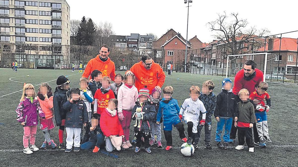 El fútbol ejerce de elemento cohesionador para familias enteras.