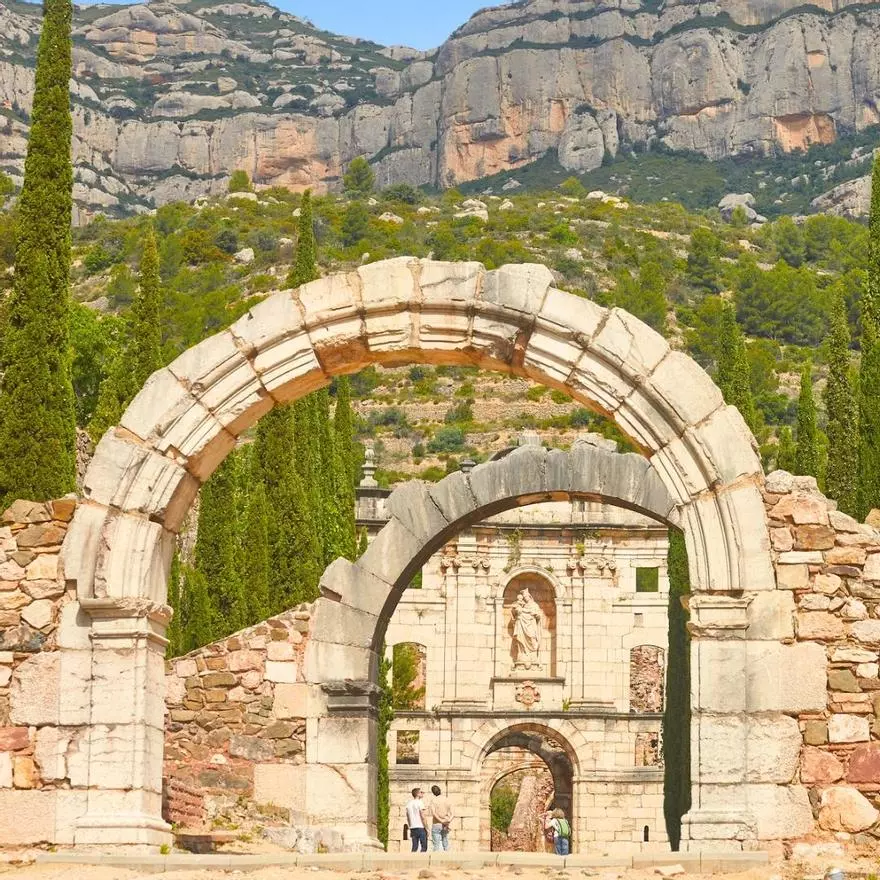 El primer monasterio cartujo de la Península Ibérica está escondido en Tarragona y es ideal para descubrir en verano
