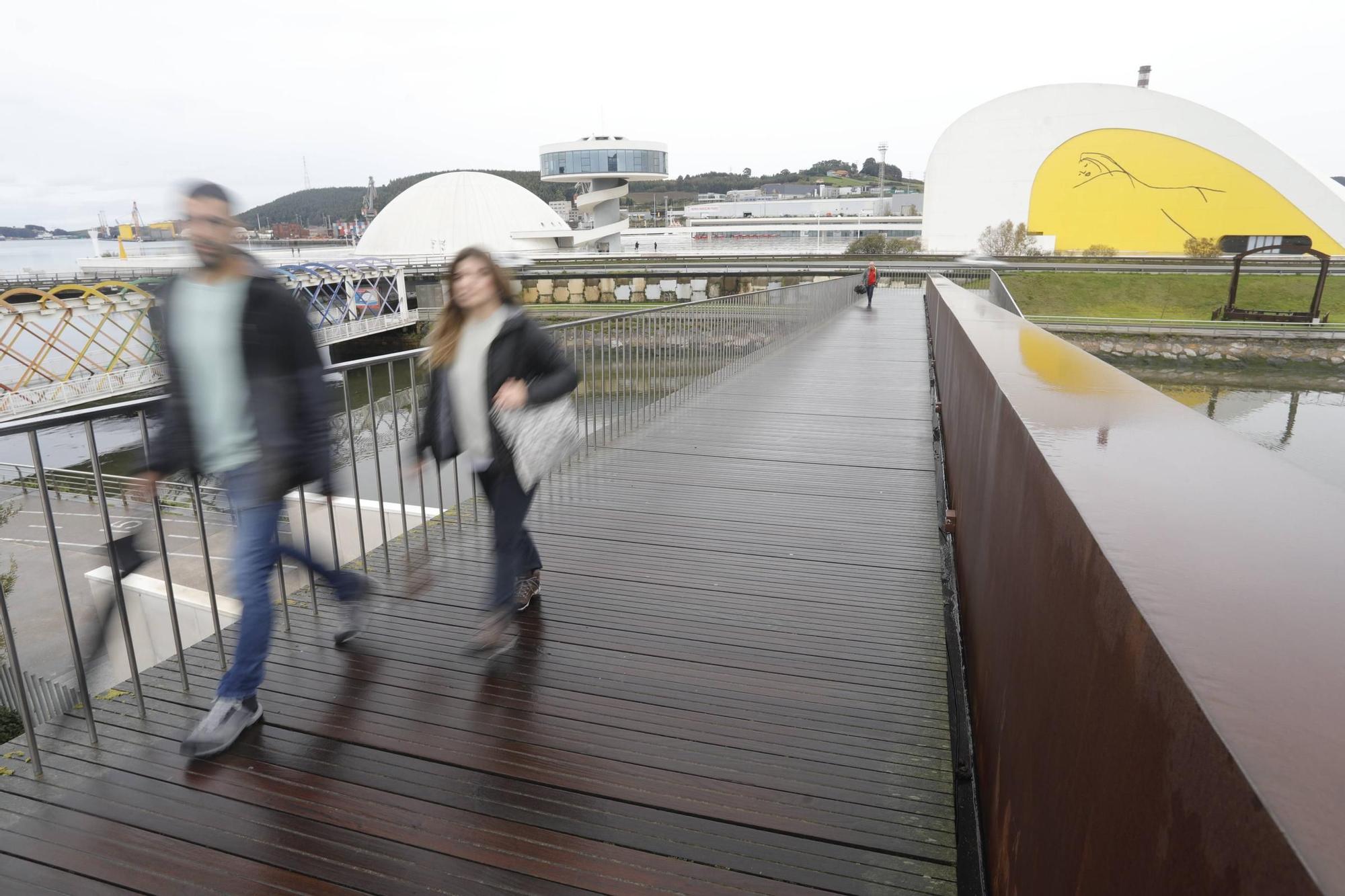 Turistas en Asturias durante el puente de la Constitución