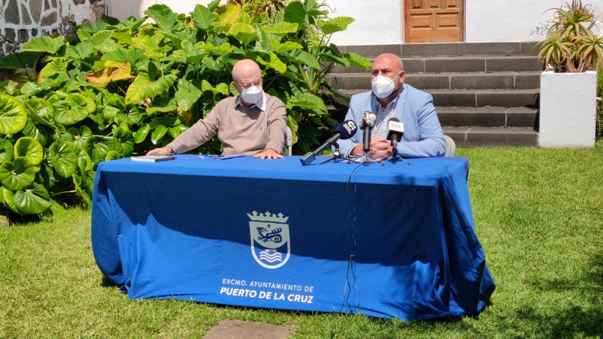 José Segura y Marco González en el acto de este miércoles 12 de mayo de 2021 en Puerto de la Cruz