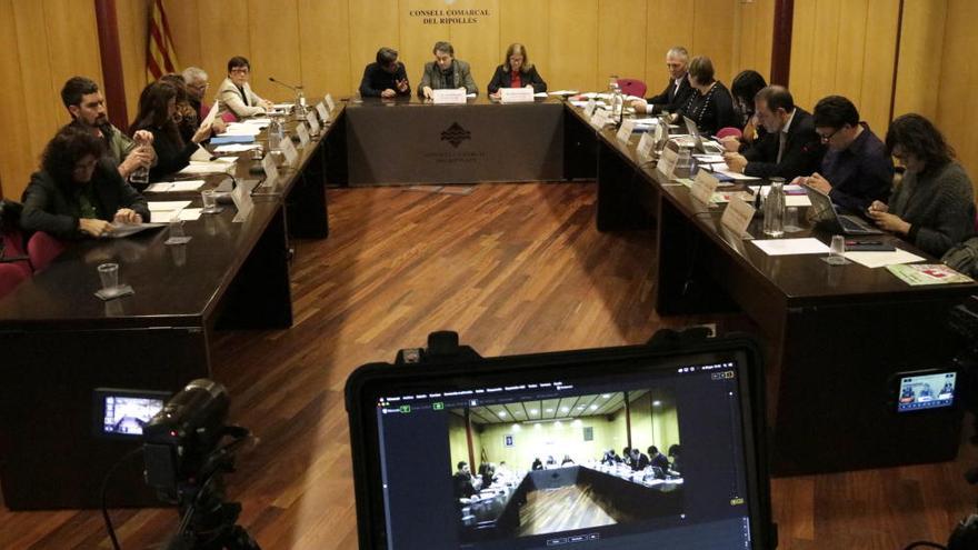 La comissió d&#039;investigació dels atemptats reunida a Ripoll.