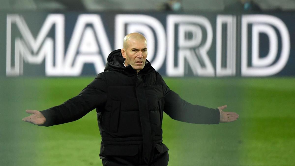 Zidane, positivo por COVID