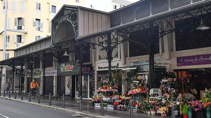 El Mercado del Puerto acoge una campaña para reciclar bien los residuos urbanos