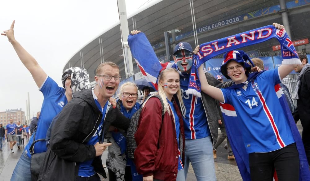 La afición de Islandia se vuelca con su selección