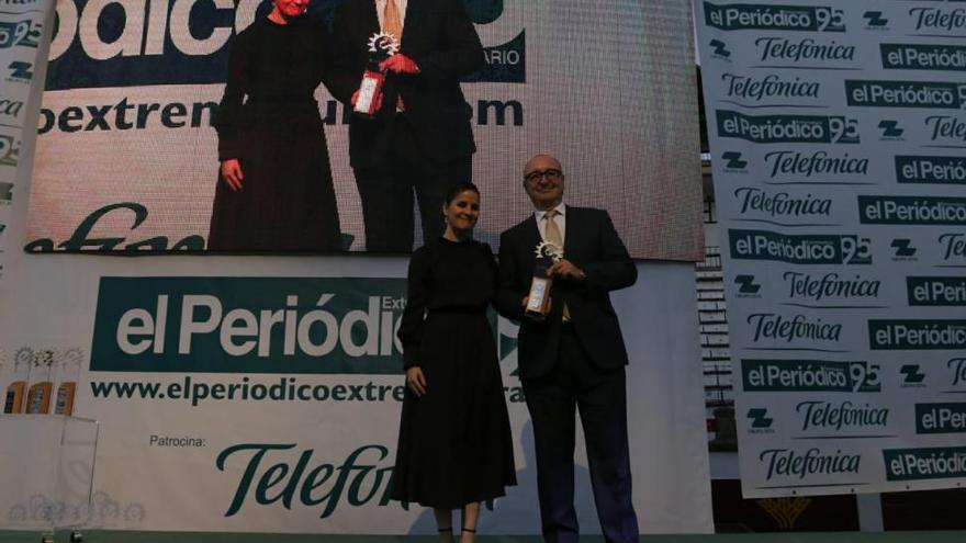 El Grupo Laura Otero recibe el premio a la Trayectoria Empresarial