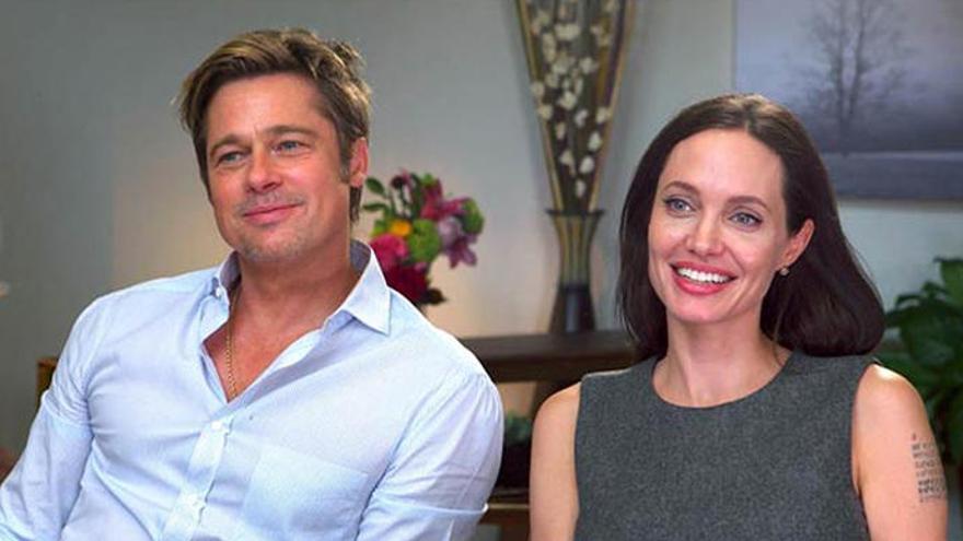 Brad Pitt y Angelina Jolie, durante una entrevista.