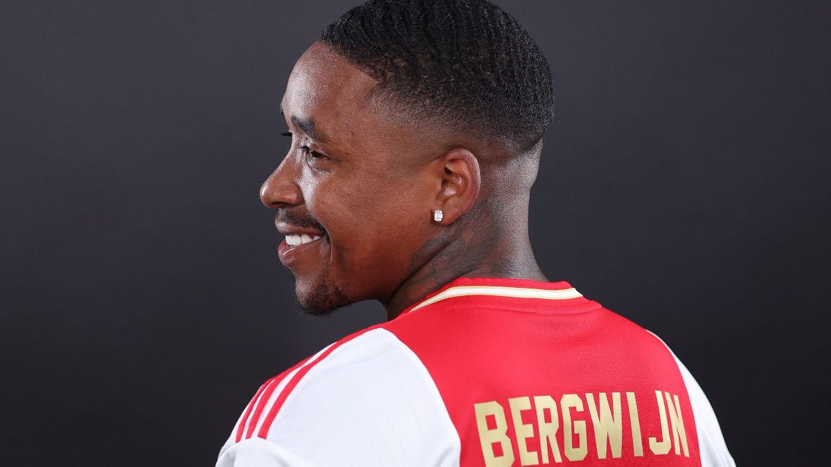 Bergwijn regresa al Ajax como su fichaje más caro de su historia