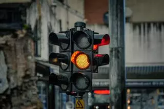 La DGT lo confirma: este es el nuevo cambio en los semáforos que afectará a los conductores a partir del 1 de octubre