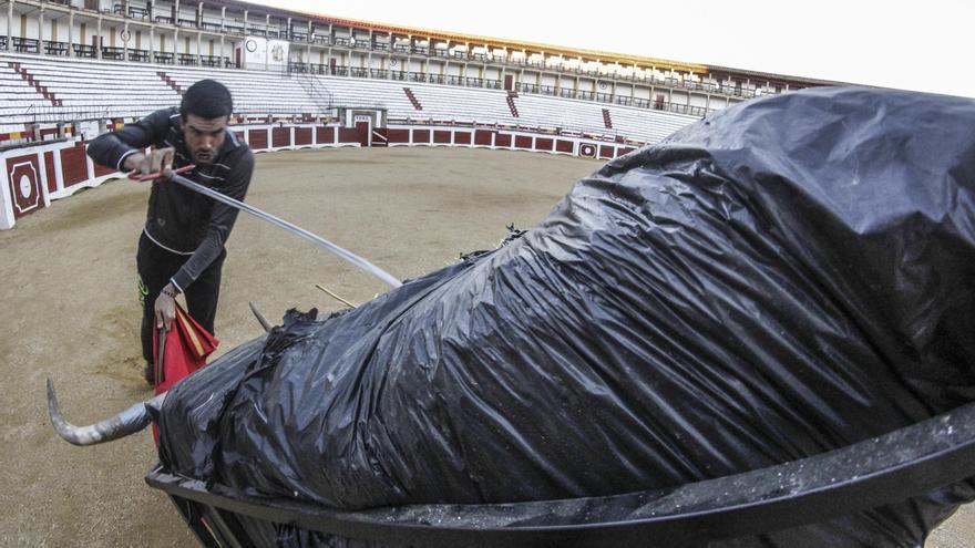 Lances de Futuro solo ofertó un torero del primer escalafón para la feria de Cáceres