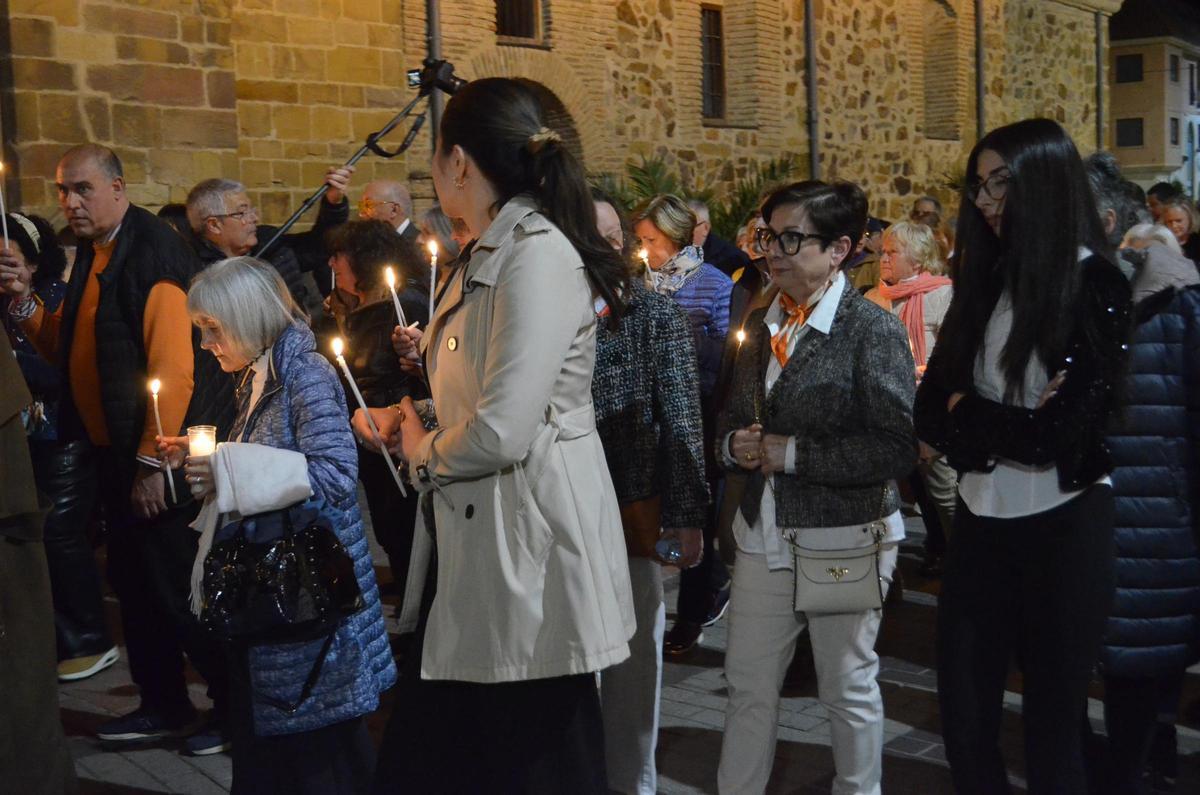 La nueva Procesión el Santo Sepulcro de Benavente, en imágenes