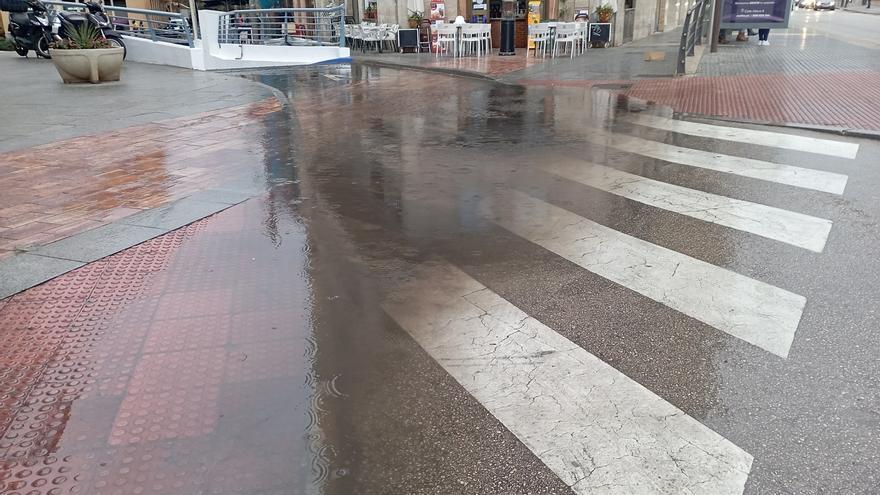 Un gran lago canadiense junto a la plaza de Camas