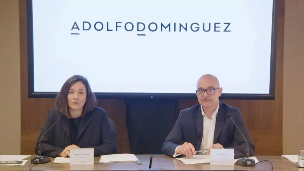 Adolfo Domínguez cesa a su CEO y ficha a un histórico de Inditex para consolidar la nueva etapa de beneficios