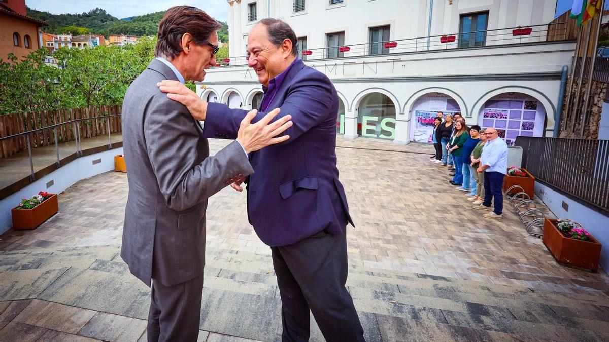 El president de la Generalitat, Salvador Illa, ha visitado Arbúcies este domingo.