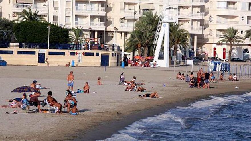 Las playas de Levante, Tamarit y Varadero no obtienen las banderas azules.