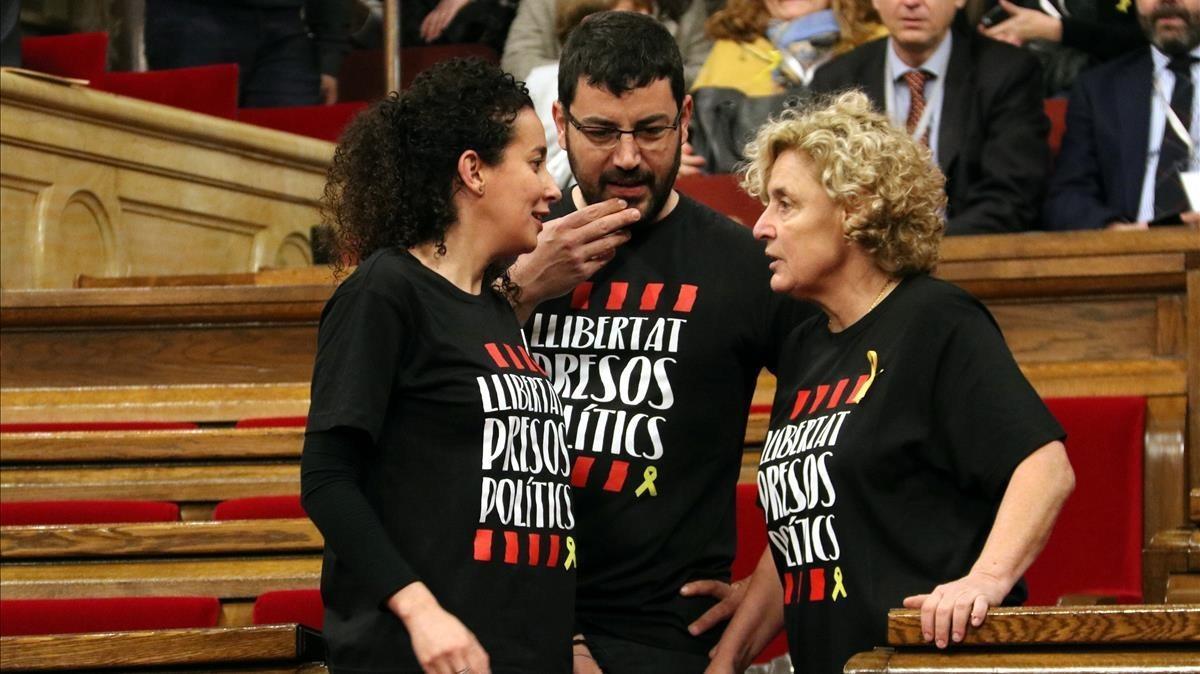 zentauroepp42698532 diputats independentistes amb samarretes a favor de l allibe180328123336