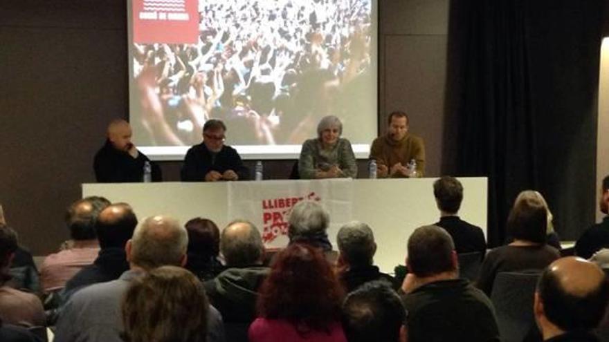 Moment de la presentació del col·lectiu «Comú de Girona».