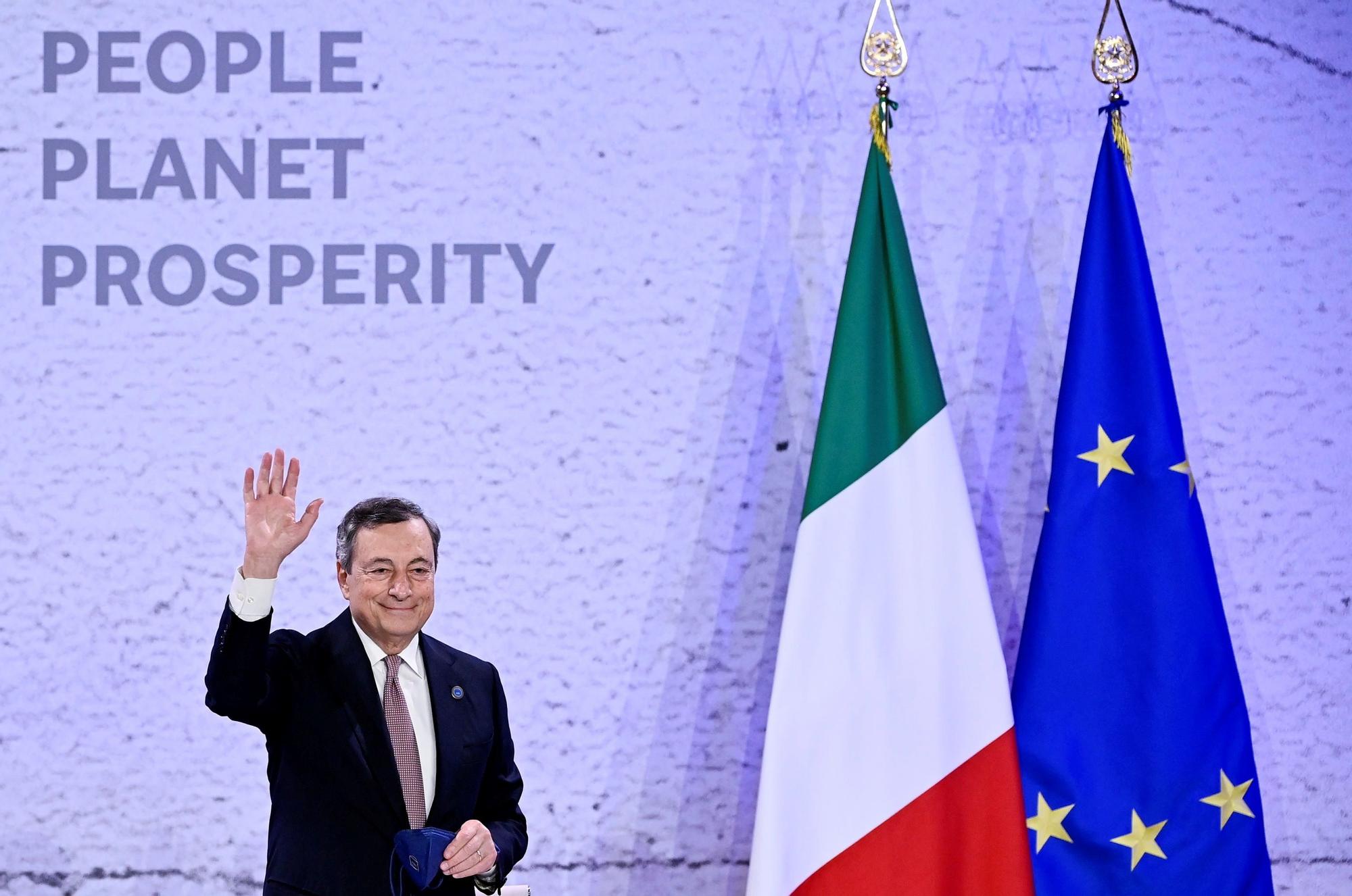 El Primer Ministro italiano, Mario Draghi, en una conferencia de prensa después de la Cumbre de Líderes del G20 en Roma