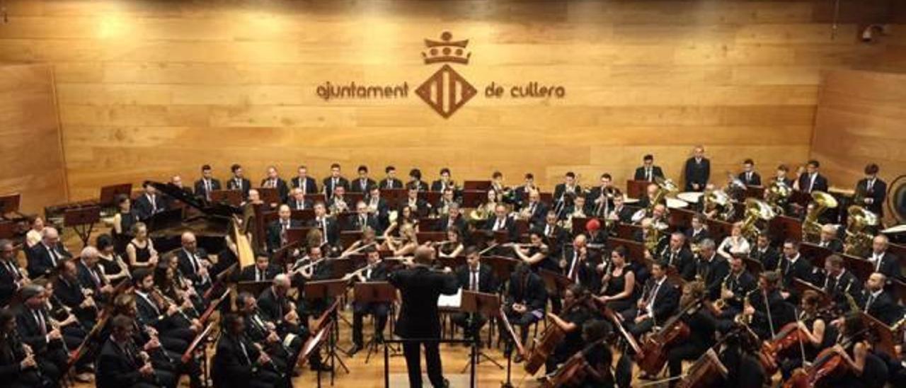 El Ateneo de Cullera estrena la obra «Amunt Pirris» al cumplir 120 años