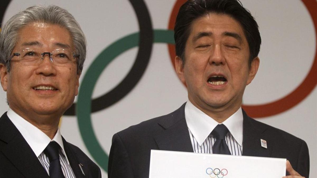 El primer ministro japonés, Shinzo Abe y Takeda