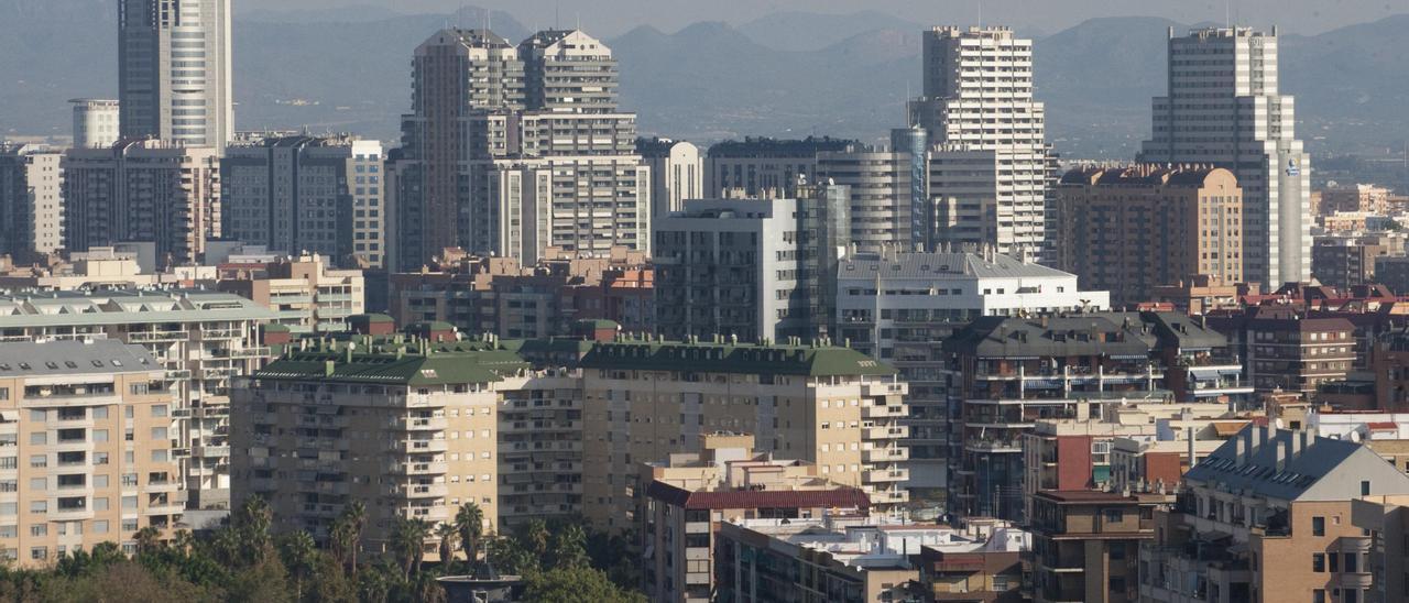 Edificios en el barrio de Campanar de València.