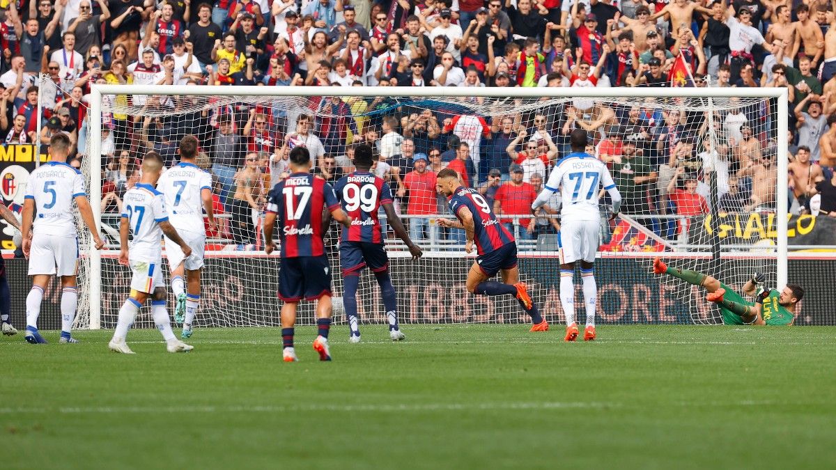 Gol del Bolonia ante el Lecce