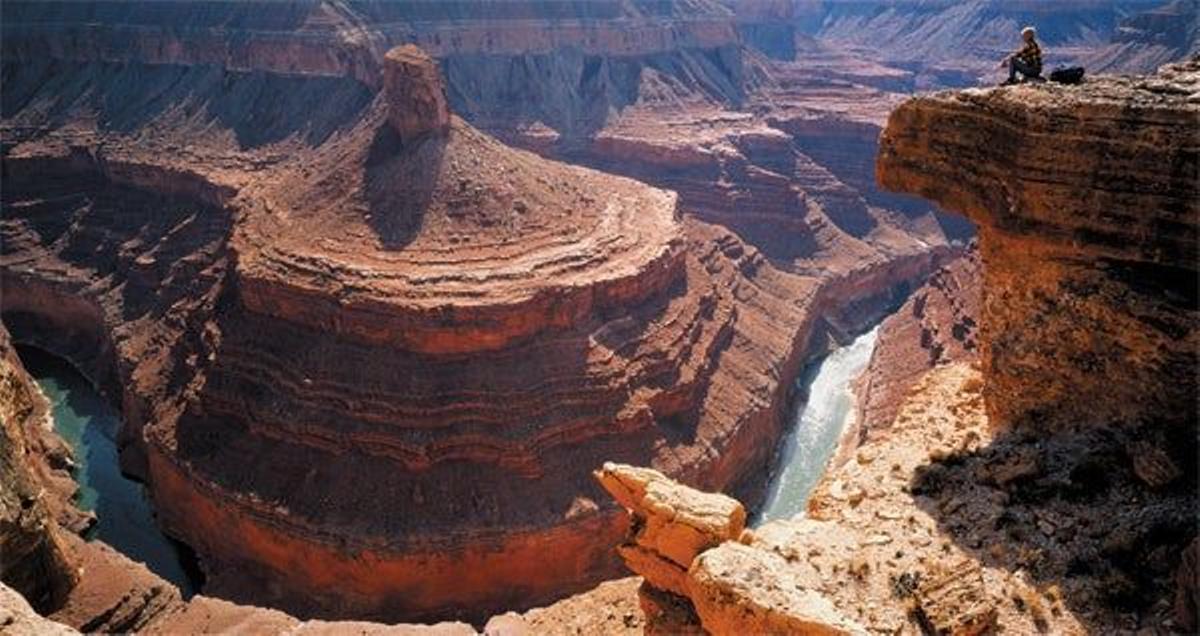 Las formaciones geológicas
que pueden admirarse en el
Gran Cañón excavado por el
cauce del río C