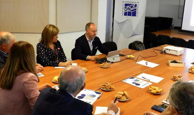 El colectivo empresarial pide participar en el proyecto del centro de negocios de Redondela