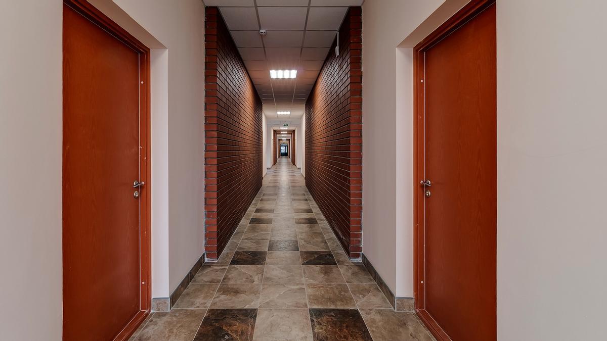 El hotel asturiano que "parece un picadero": "Tiene hasta espejos en el techo"
