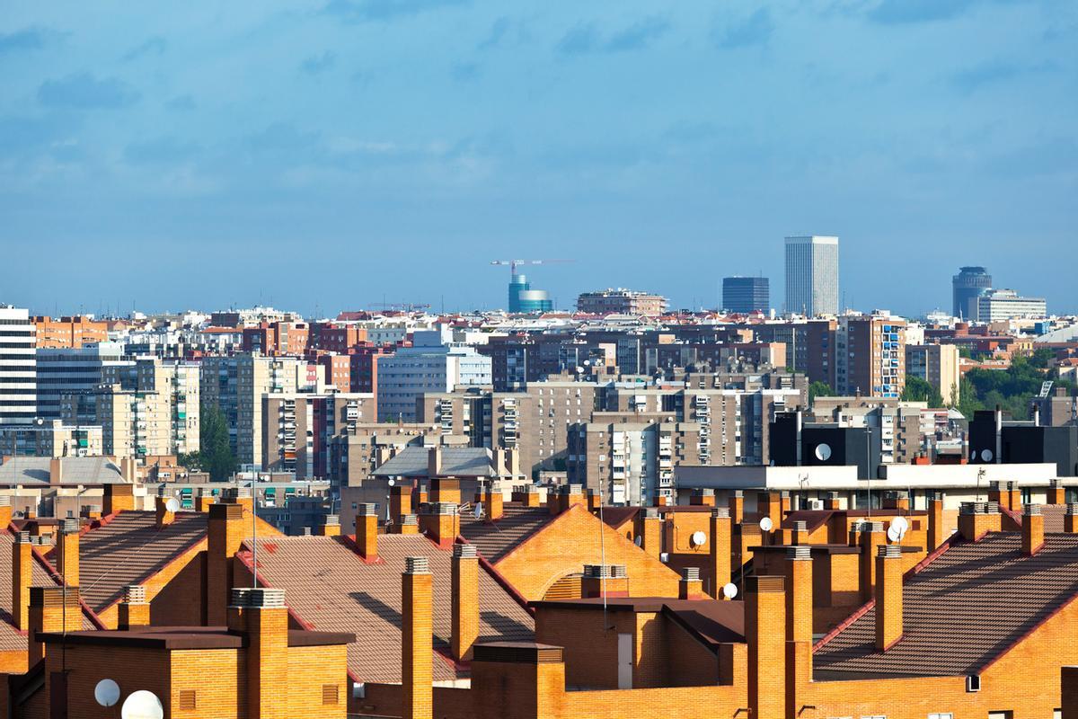 Madrid, donde terminan las grandes estructuras y comienza el barrio.
