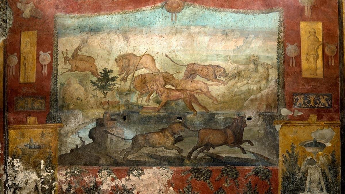 Fresco restaurado en la ciudad de Pompeya con escenas de caza y paisajes egipcios