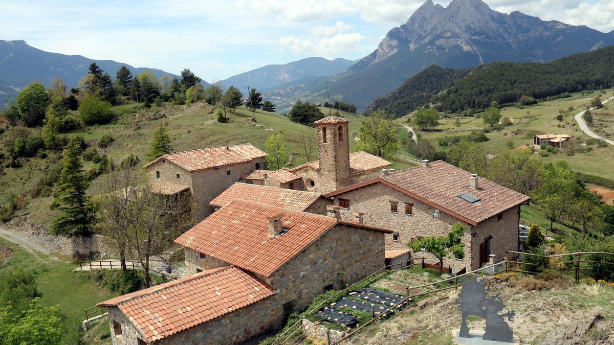 El poble de Gisclareny, a l'alt Berguedà