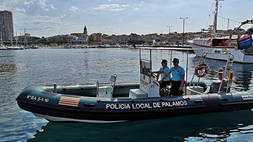 La unitat marítima de Palamós realitza100 serveis en 25 dies