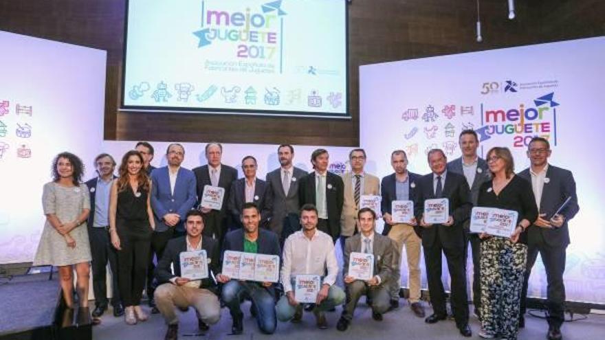 Los fabricantes de juguetes celebran el medio siglo de su asociación -  Información