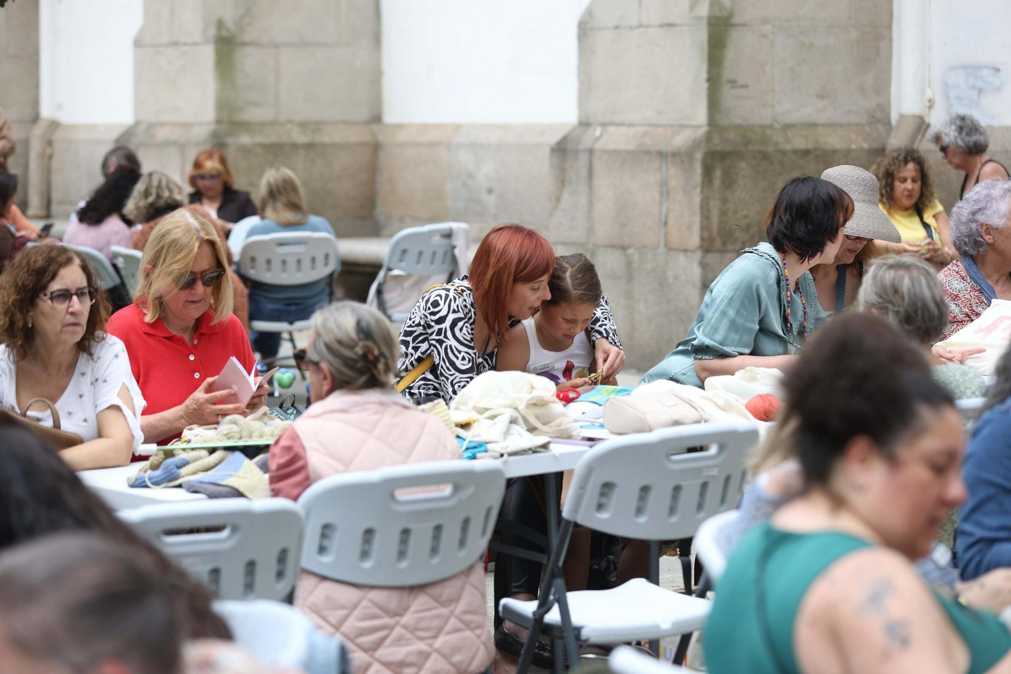 En A Coruña, tejer no es «cosa de abuelas»
