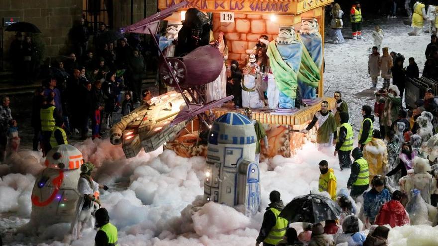 Ambiente en El Parche, en la pasada edición del Descenso de Galiana.