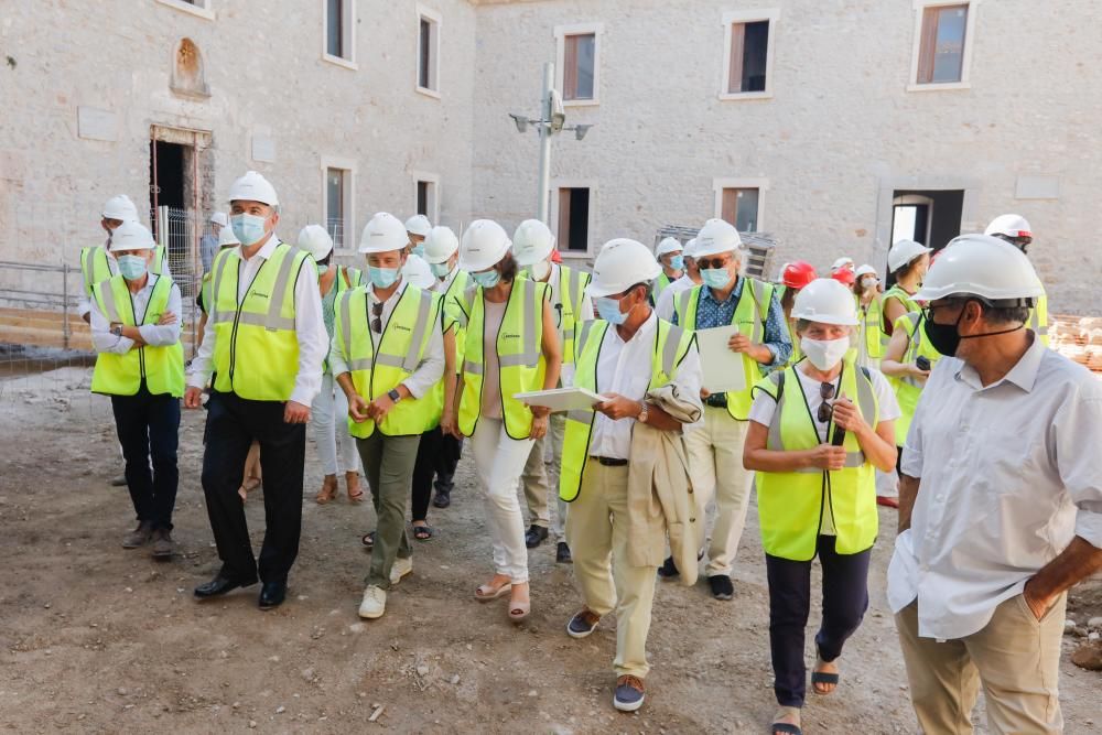 Visita a las obras del Parador de Turismo de Ibiza