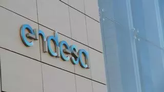 Los puntos de recarga y las renovables, las claves del aumento del beneficio de Endesa