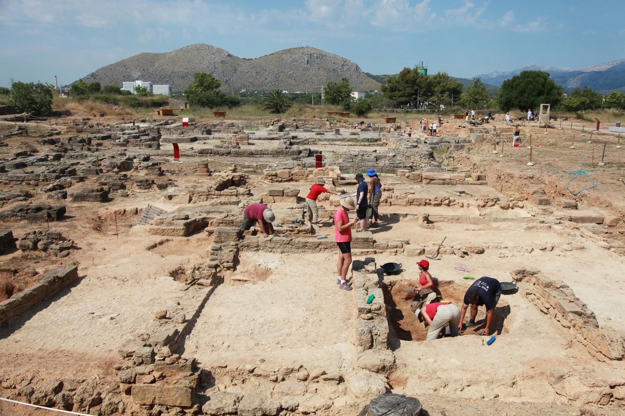 Cien años de las excavaciones en Pollentia