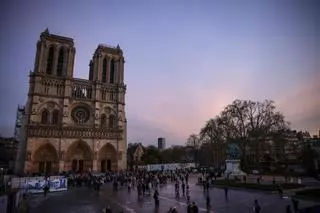 Un año después su reapertura, Notre Dame supera en visitantes al Louvre y la torre Eiffel
