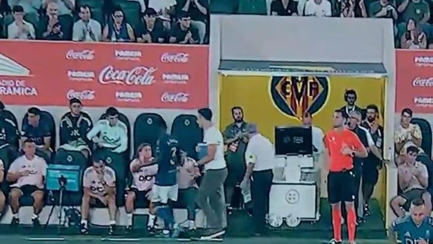 Santi Cazorla se retira del fútbol