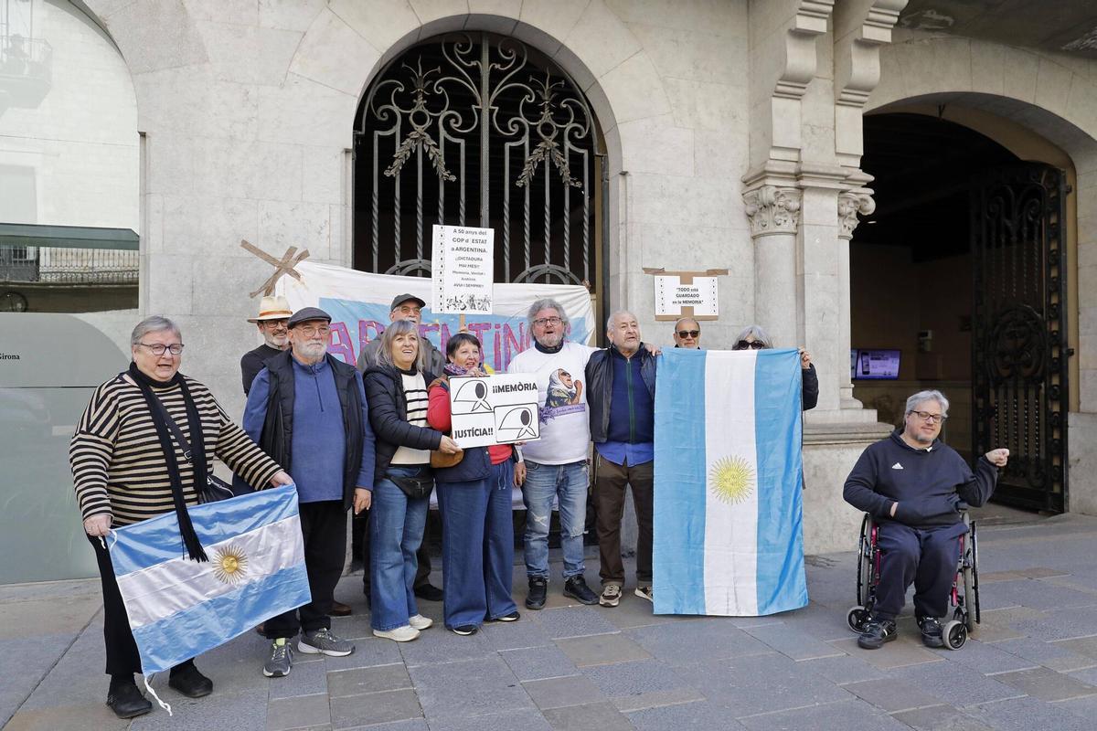 Les imatges de la concentració pels 50 anys del cop d'estat a Argentina